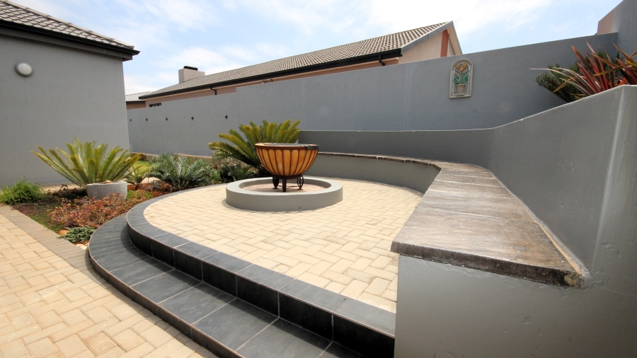 3 Bedroom Property for Sale in Monte Christo Western Cape